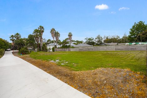 Photo of property in 17 Elliot Street, Howick, Auckland, 2014