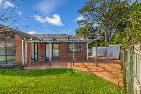 Photo of property in 37 Waimoko Glen, Swanson, Auckland, 0612