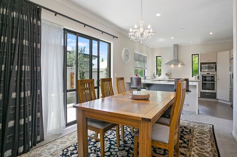 Photo of property in 19c Cooper Crescent, Cambridge, 3434