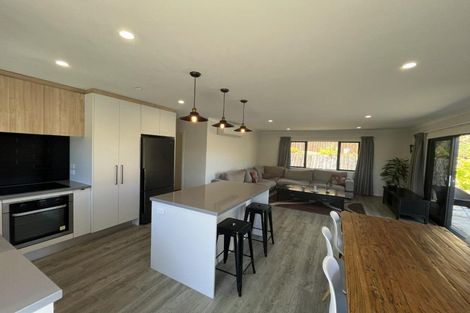 Photo of property in 12 Whakawhiti Street, Marfell, New Plymouth, 4310