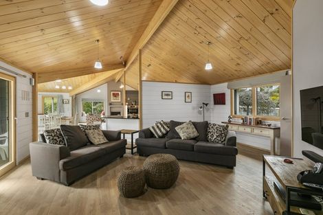 Photo of property in 31b Kakariki Way, Whitemans Valley, Upper Hutt, 5371