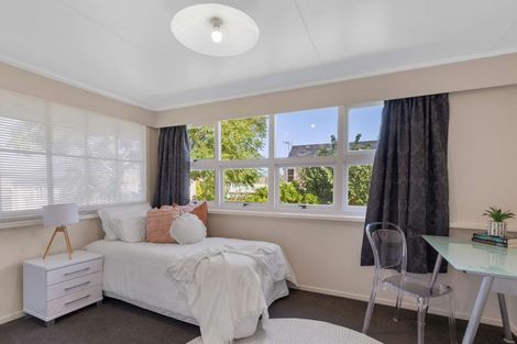 Photo of property in 1 Kent Road, Regent, Whangarei, 0112