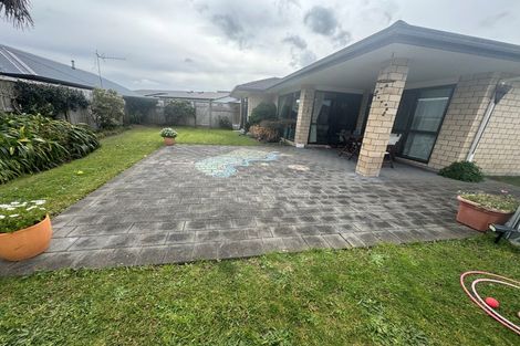 Photo of property in 32 Malbec Place, Rototuna, Hamilton, 3210