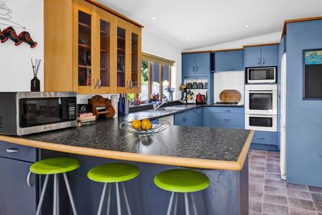 Photo of property in 44 Gilbert Street, New Plymouth, 4310