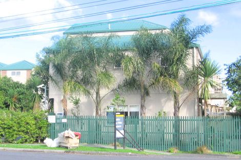 Photo of property in 11/4 Keeling Road, Henderson, Auckland, 0612