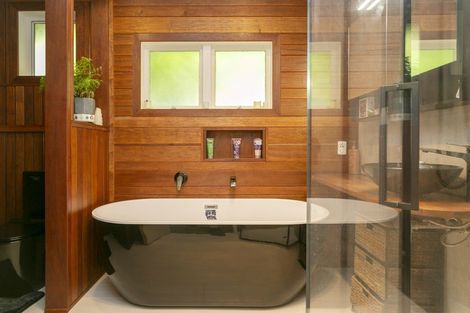 Photo of property in 31 Chesham Avenue, Waipahihi, Taupo, 3330