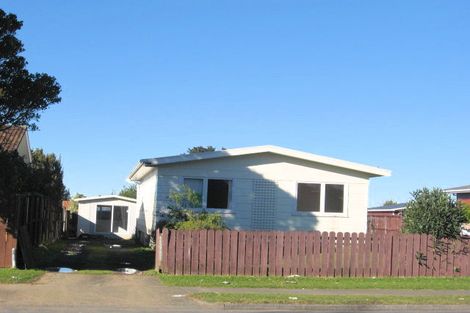 Photo of property in 170 Mahia Road, Wattle Downs, Auckland, 2103