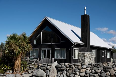 Photo of property in 110 Ohau Drive, Lake Ohau, Twizel, 9412