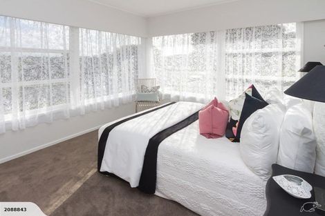 Photo of property in 26 Walworth Avenue, Pakuranga Heights, Auckland, 2010