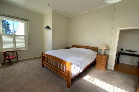 Photo of property in 108 Calliope Road, Stanley Point, Auckland, 0624