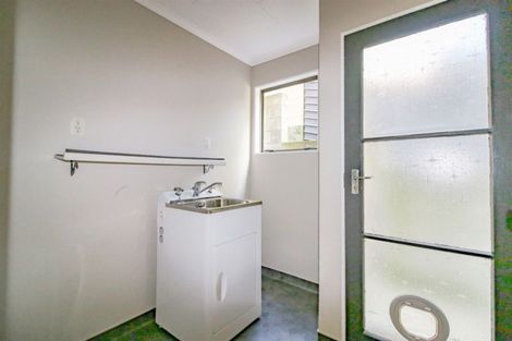 Photo of property in 24 Burtts Road, Durie Hill, Whanganui, 4500