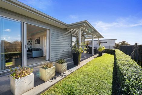 Photo of property in 15 Valley View Way, Bethlehem, Tauranga, 3110