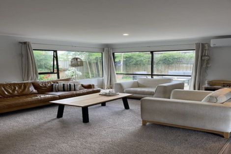 Photo of property in 1/38 Kaipatiki Road, Glenfield, Auckland, 0629