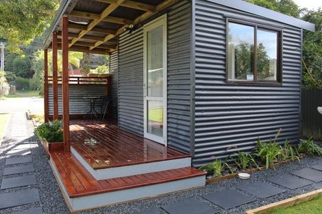 Photo of property in 479 Albert Street, Coromandel, 3506