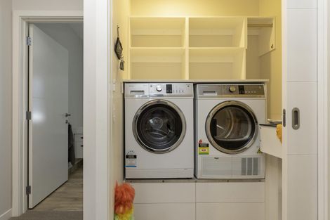 Photo of property in 25 Chateau Crescent, Rangatira Park, Taupo, 3330