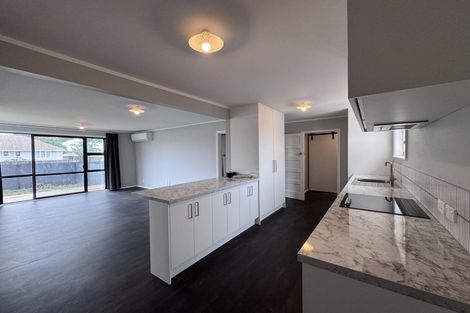 Photo of property in 32 Thames Street, Roslyn, Palmerston North, 4414