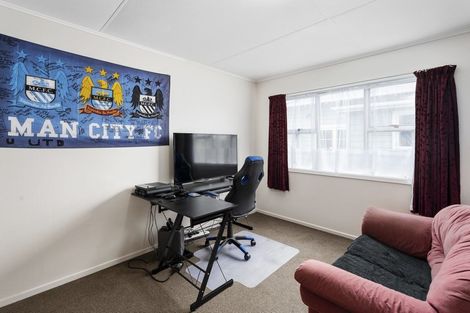 Photo of property in 8 George Street, Hawera, 4610