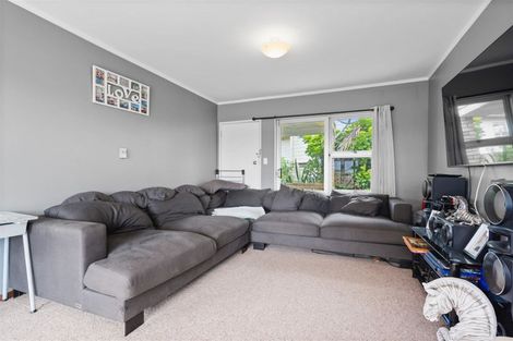 Photo of property in 44 Kokich Crescent, Onerahi, Whangarei, 0110