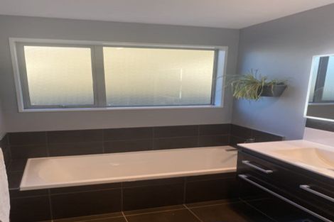 Photo of property in 56 Onslow Road, Lake Hayes, Queenstown, 9304
