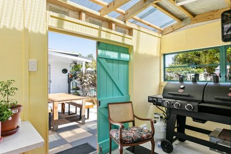 Photo of property in 167 Lytton Road, Elgin, Gisborne, 4010