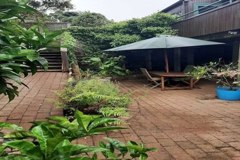 Photo of property in 1083 Whangaparaoa Road, Tindalls Beach, Whangaparaoa, 0930