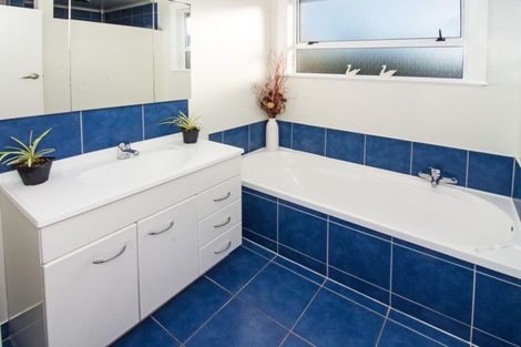 Photo of property in 25 Solway Street, Solway, Masterton, 5810