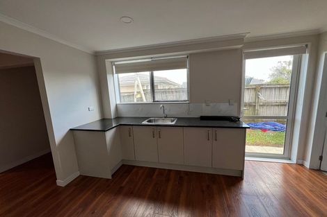 Photo of property in 9 Waterview Road, Favona, Auckland, 2024