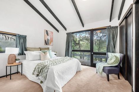 Photo of property in 8 Freemans Way, Pinehaven, Upper Hutt, 5019