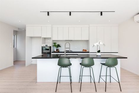 Photo of property in 14c Firth Road, Torbay, Auckland, 0630