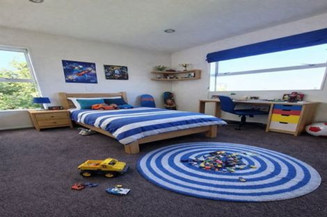 Photo of property in 36 De Luen Avenue, Tindalls Beach, Whangaparaoa, 0930