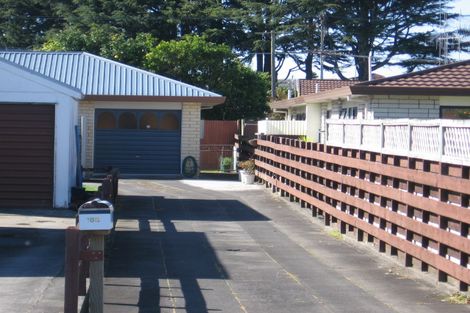 Photo of property in 18 Roys Road, Parkvale, Tauranga, 3112