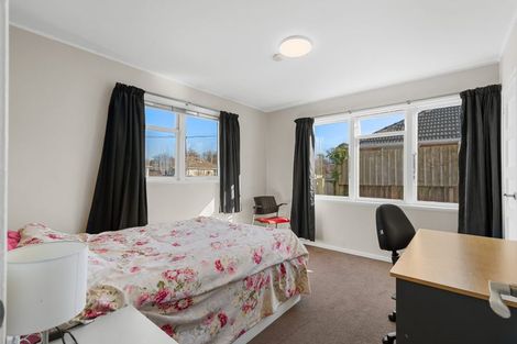 Photo of property in 14 Earnslaw Crescent, Bryndwr, Christchurch, 8053