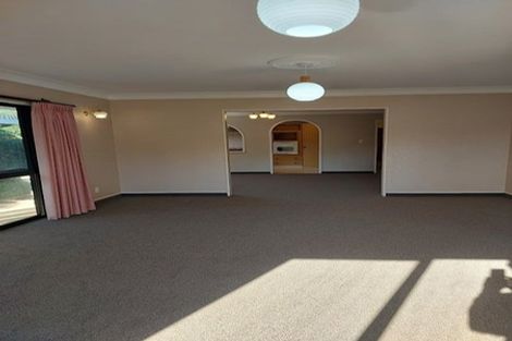 Photo of property in 111 Belvedere Avenue, Waikanae, 5036