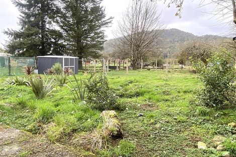 Photo of property in 30 Stafford Street, Blackball, 7804