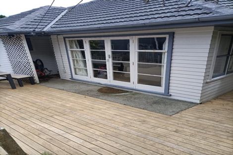 Photo of property in 50 Bedford Street, Northland, Wellington, 6012