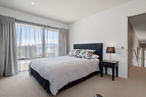 Photo of property in 1 Advance Terrace, Arrowtown, 9302