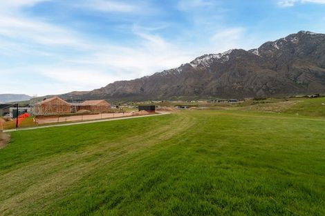Photo of property in 24 Cunninghams Drive, Jacks Point, Queenstown, 9371