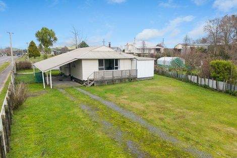Photo of property in 2 Ranfurly Terrace, Raetihi, 4632