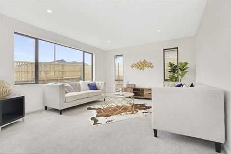 Photo of property in 4 Paiaka Place, Rototuna North, Hamilton, 3210