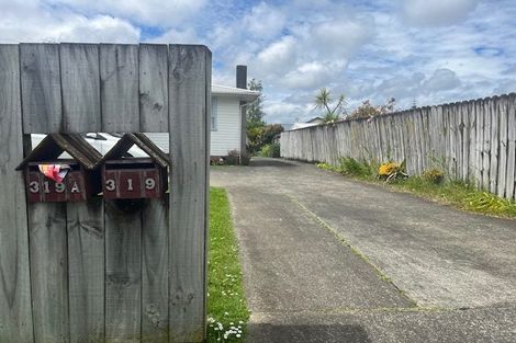 Photo of property in 319 Pakuranga Road, Pakuranga Heights, Auckland, 2010