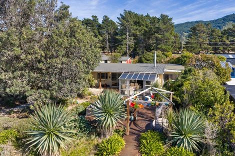 Photo of property in 104 Rarangi Beach Road, Rarangi, Blenheim, 7273