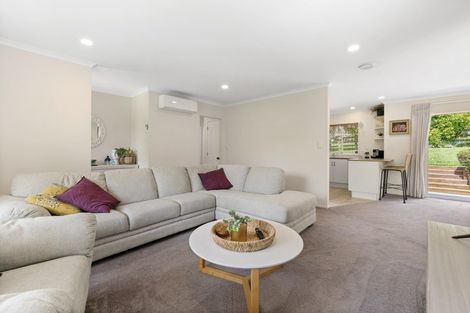 Photo of property in 12 Wyn Close, Kaukapakapa, 0871