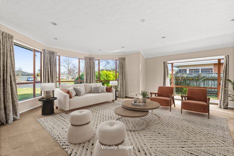 Photo of property in 16 Knightsbridge Place, Taradale, Napier, 4112