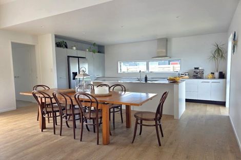 Photo of property in 117 The Fairway, Matarangi, Whitianga, 3592