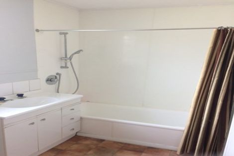 Photo of property in 27 Lorna Street, Lynmouth, New Plymouth, 4310