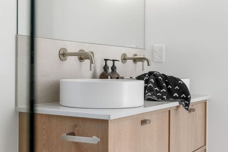 Photo of property in 3 Mcleod Mews, Rototuna, Hamilton, 3210