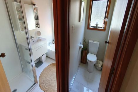 Photo of property in 18 Puketiro Place, Paihia, 0200