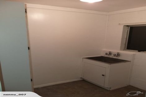 Photo of property in 108a Royal Road, Massey, Auckland, 0614