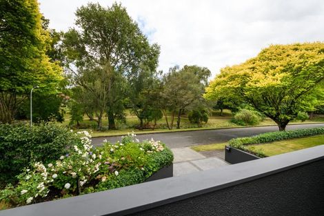Photo of property in 9 Awatea Terrace, Hokowhitu, Palmerston North, 4410