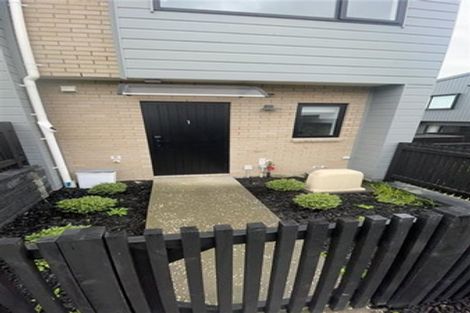 Photo of property in 1 Kiato Lane, Flat Bush, Auckland, 2019